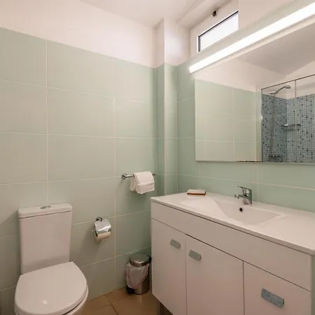 With Sea View - Free Wi-fi - Pool Apartment *