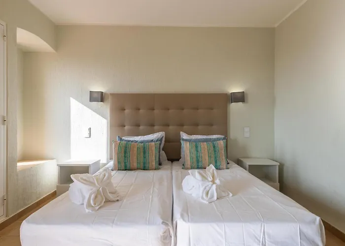 Апартаменты Jardim With Sea View - Free Wi-fi - Pool Албуфейра